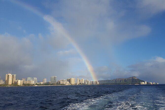 Sunset Sail Experience by Catamaran in Waikiki - Key Points