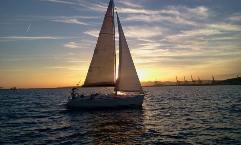 Sunset Sailing Experience in Barcelona - Who Should Consider This Tour?