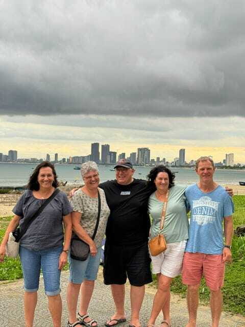 Sunset Sightseeing Cruise On Han River With Tien Sa Show - FAQ