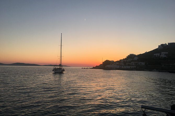 Sunset South Coast Sail Cruise with lunch,drinks, optional transfer - A detailed look at the Sunset South Coast Sail Cruise in Mykonos