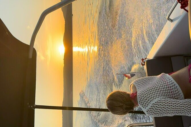 Sunset Speedboat Tour in Makarska with swim stop on island Bra - Practical Tips for Travelers