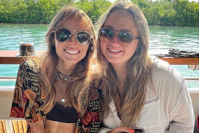 Sunset Tiki Tour in Venice and Siesta Key Florida - Key Points