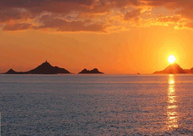 Sunset to Corsican song on a catamaran - Sunset to Corsican Song on a Catamaran: A Charming Evening in Ajaccio