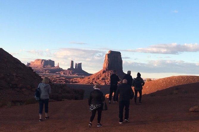 Sunset Tour of Monument Valley - A Detailed Look at the Sunset Tour Experience