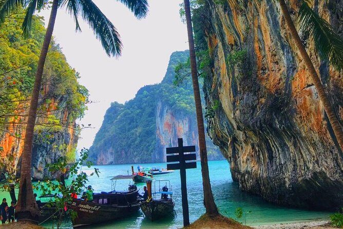 Sunset Tour of the Hong Islands with Bioluminescent Plankton - Key Points