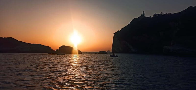 SUNSET TOUR WITH APERITIVO FROM PORTOVENERE - FAQs