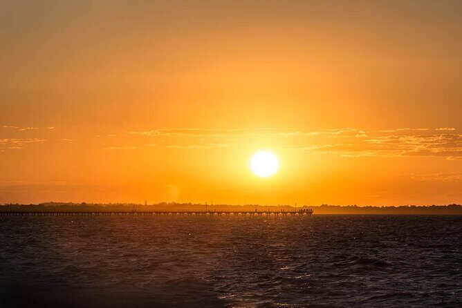 Sunset Twilight Cruise in Hervey Bay - In-Depth Review of the Sunset Twilight Cruise in Hervey Bay