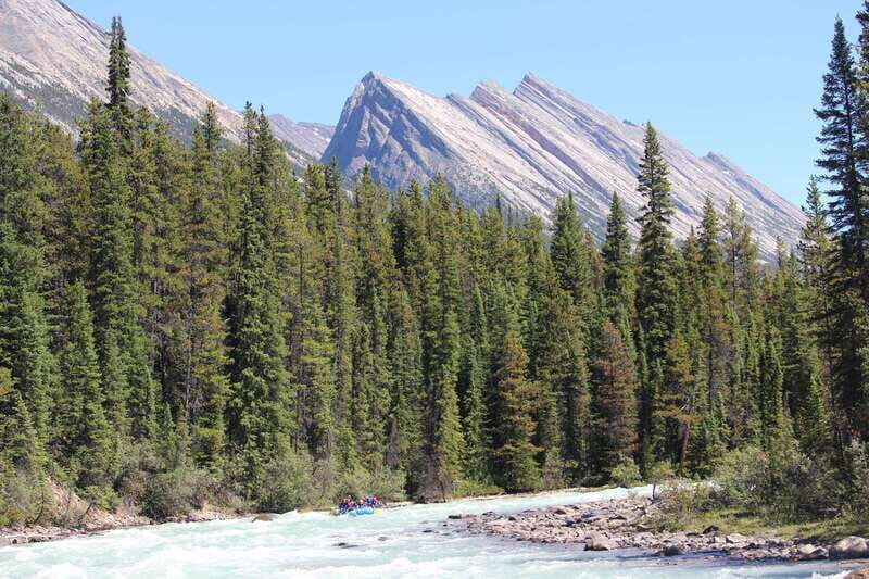 Sunwapta Challenge Whitewater Rafting in Jasper - FAQs