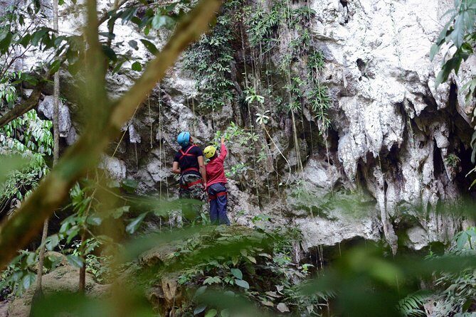 Super Camping: Overnight Cave Adventure at Ian Anderson's Caves Branch Lodge - Super Camping: Overnight Cave Adventure at Ian Andersons Caves Branch Lodge