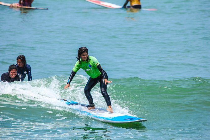Surf class in Lima, Peru - An In-Depth Look at the Surf Experience in Lima