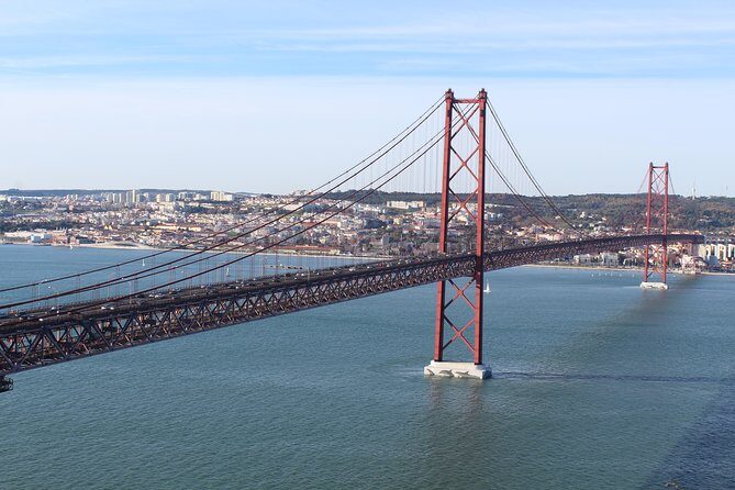 Surf & Family - Experience the Surf & Family Tour in Lisbon