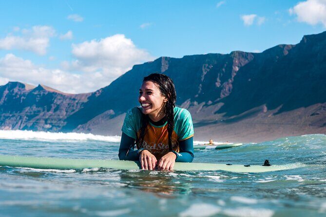 Surf Lesson for Beginners in Famara: Introduction in Surfing - Who Should Consider This Tour?