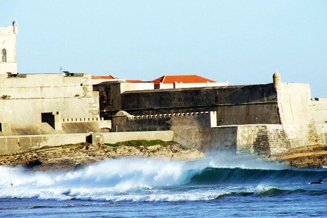 Surf Lesson on Praia de Carcavelos - Key Points