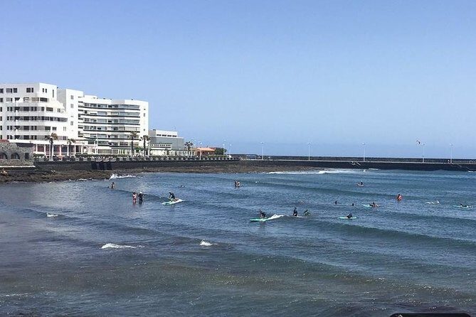 Surf Lessons at El Médano Beach - A Close Look at the Surf Lesson Experience