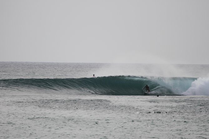 Surf lessons beginners in the Basque Country - Detailed Review