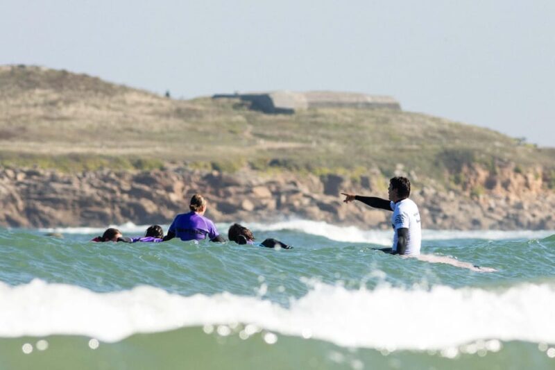 Surf lessons on the mythical site of La Torche - FAQ