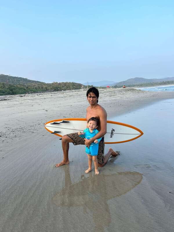 Surfboards for rent. All level skills equipment - Key Points