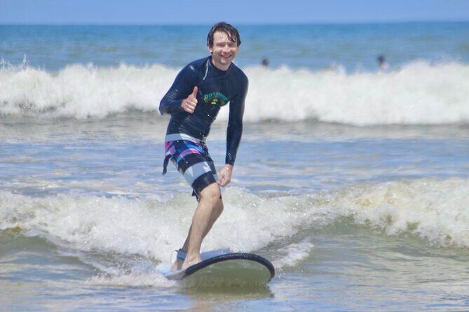 Surfing Activity with Beginner and Intermediate Lesson - Key Points