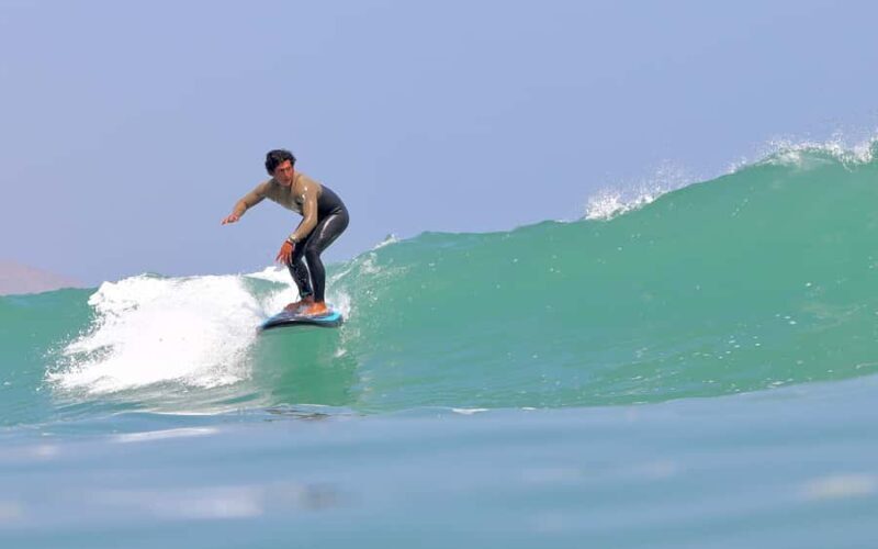 Surfing experience in Lima - A Deep Dive into the Lima Surf Experience