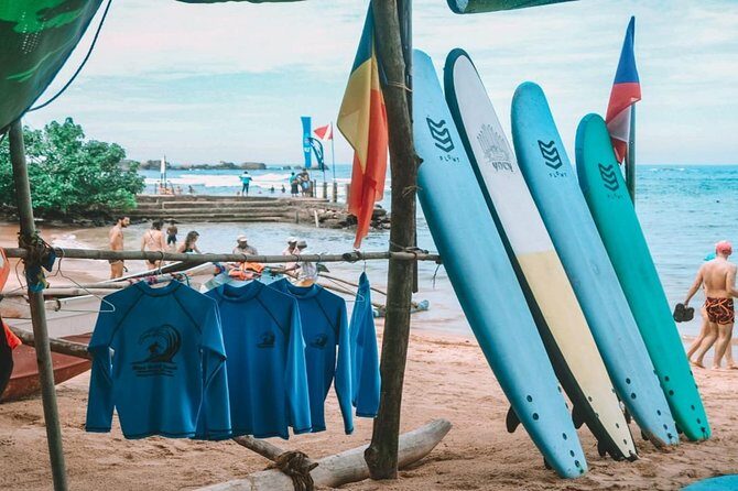 Surfing Lessons - A Complete Look at Surfing Lessons in Hikkaduwa, Sri Lanka