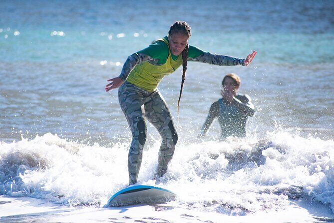 Surfing Lessons in Madeira - In-Depth Look at the Surfing Experience in Madeira