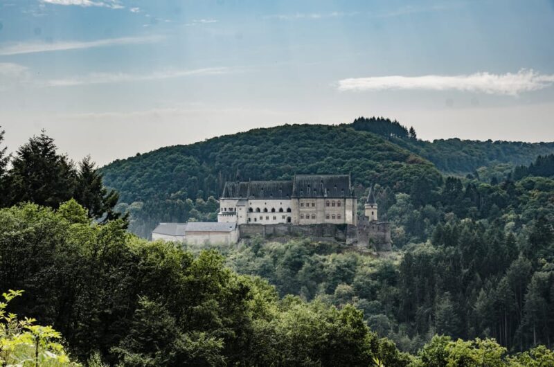 Surprise Tour of Luxembourg with a Local - Analyzing the Value