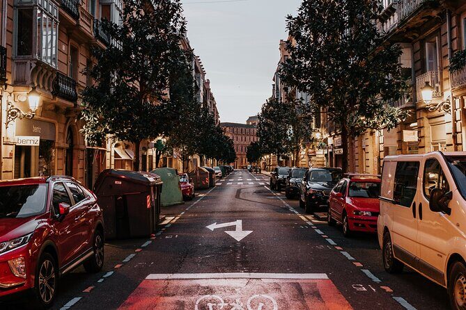 Surprise Walk of San Sebastian with a Local - Key Points