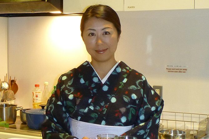 Sushi - Authentic Japanese Cooking Class - the best souvenir from Kyoto! - Wrapping It Up
