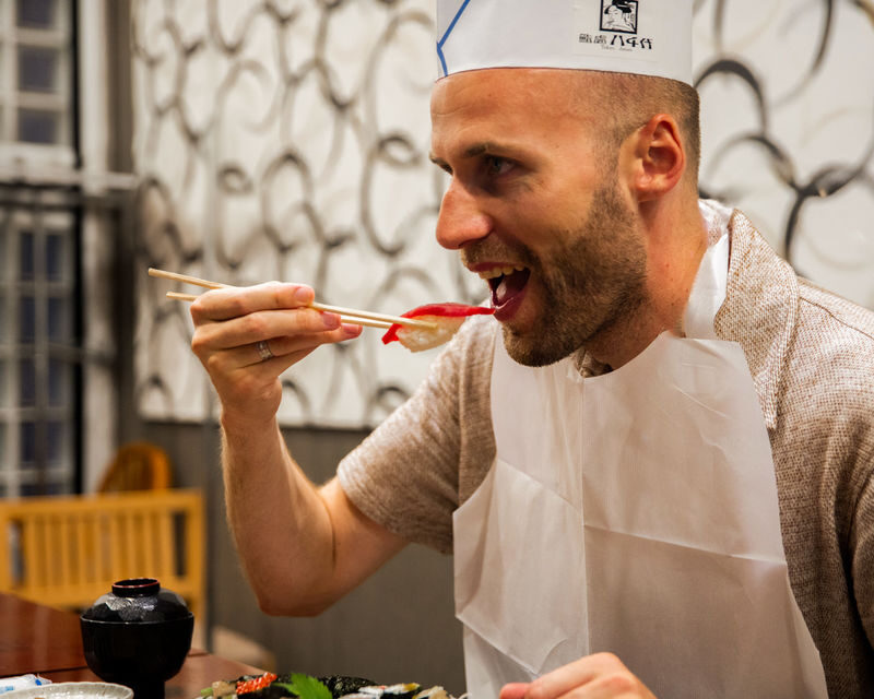 Sushi making class at a century-old sushi restaurant in Tokyo - Who will enjoy this class most