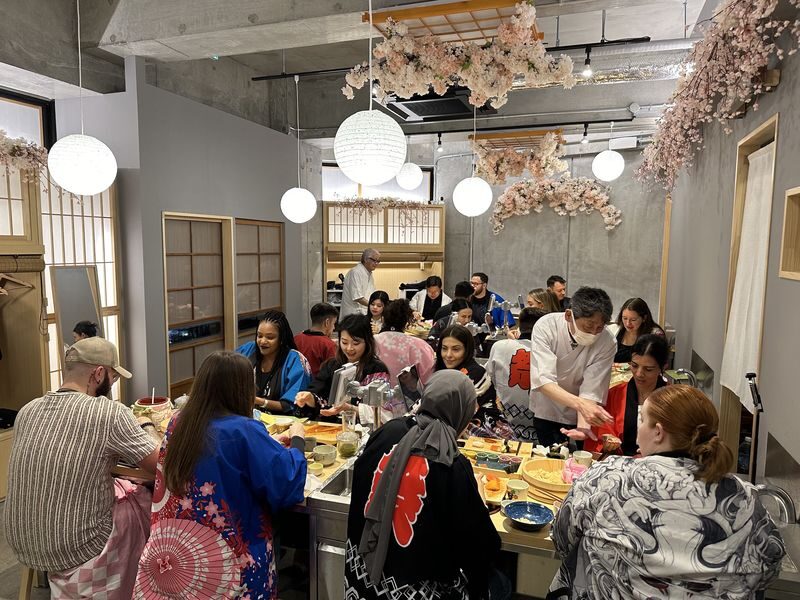 Sushi Making Class with Kimono near Tokyo Tower in Tokyo - At SUSHI GARYU in Higashi Azabu