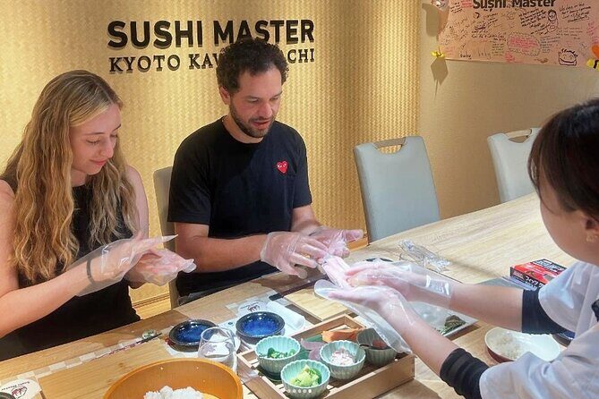 Sushi Making in Kyoto Become a Sushi Master! - Who Will Love This?