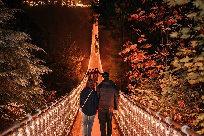 Suspended at Capilano Bridge: A 7-Stop Halloween Private Tour - Key Points