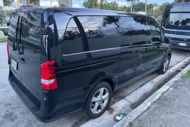 SUV From Port of Miami to Miami Airport / Hotel Up to 5pax - Smooth, Stress-Free Transport from Miami Port to Airport or Hotel