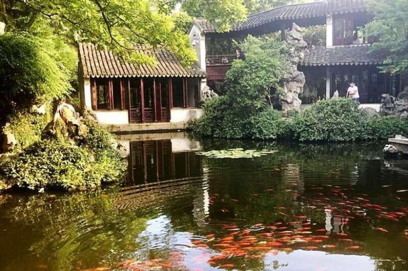 Suzhou and Tongli Water Town Private Day Trip from Shanghai - Key Points