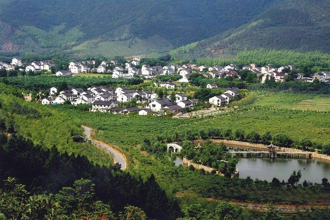 Suzhou Eco Village Private Day Tour with Lunch and Hot Spring Spa - Discover the Charm of Suzhou Eco Village with a Private Day Tour