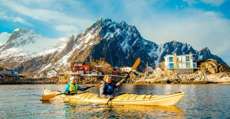 Svolvaer: 2-Hour Winter Kayaking Adventure - Svolvær: 2-Hour Winter Kayaking Adventure