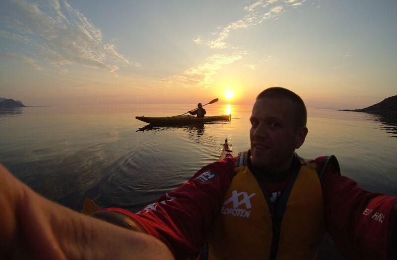 Svolvær: Evening Kayaking Adventure - The Scenic Route and Views