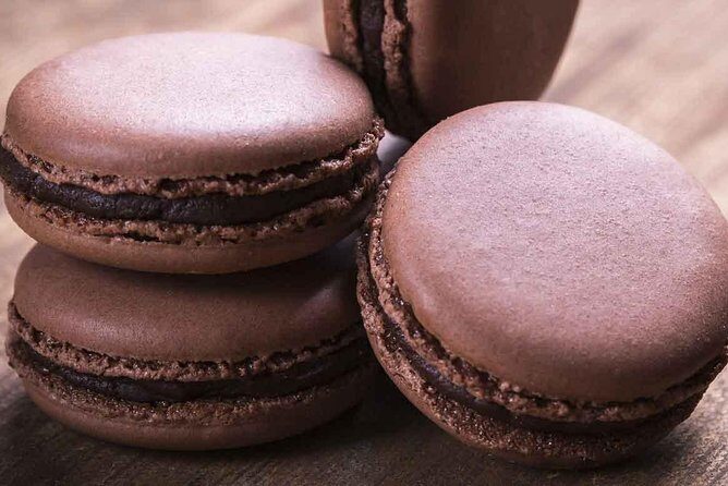 Sweet & Chocolate Family Treasure Hunt in Paris - Who Is This Tour Best For?