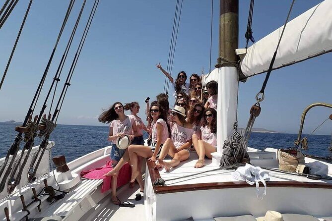 Swim and Fun at Rhenia and Iconic Views! - Who Would Love This Tour?