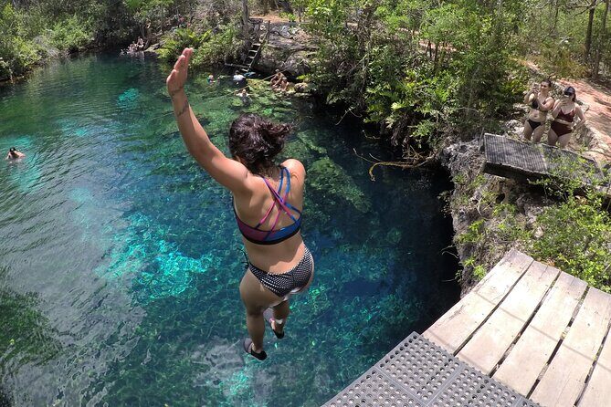 Swimming with turtles, 2 cenotes & gopro - FAQ