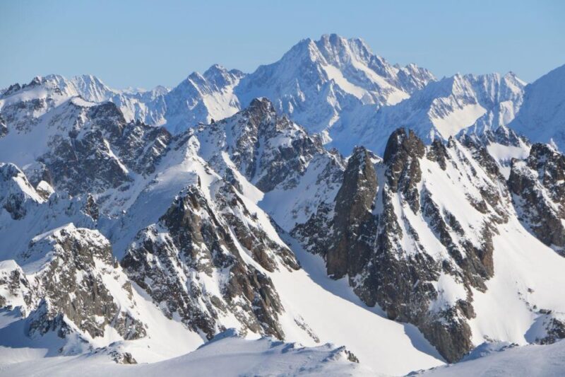 Switzerland: Private Skiing Day Tour for any level - An in-Depth Look at the Swiss Private Skiing Day Tour