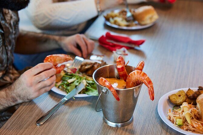 Sydney Combo: Morning Sightseeing to Bondi & Harbour Lunch Cruise - FAQ