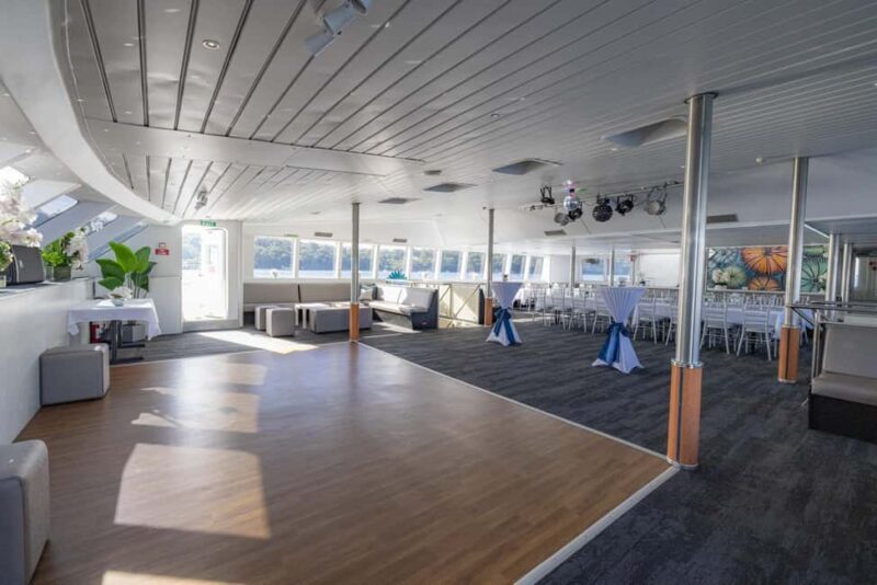 Sydney: Elvis Tribute Show Harbour Cruise with Buffet - Practical Tips for Travelers