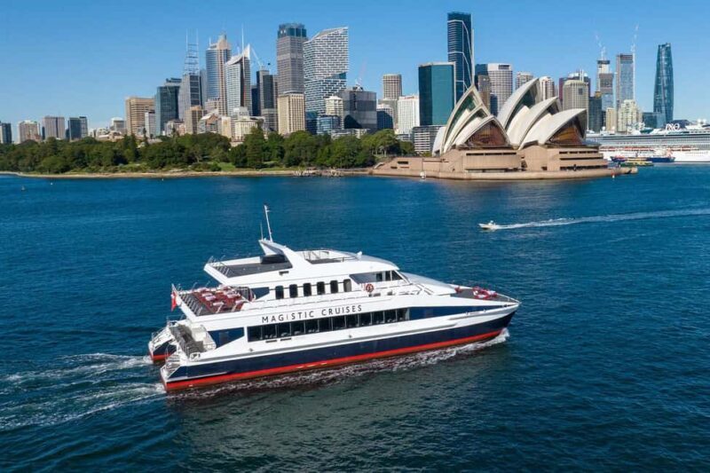 Sydney Harbour: 1.5-Hour Lunch Cruise - Key Points