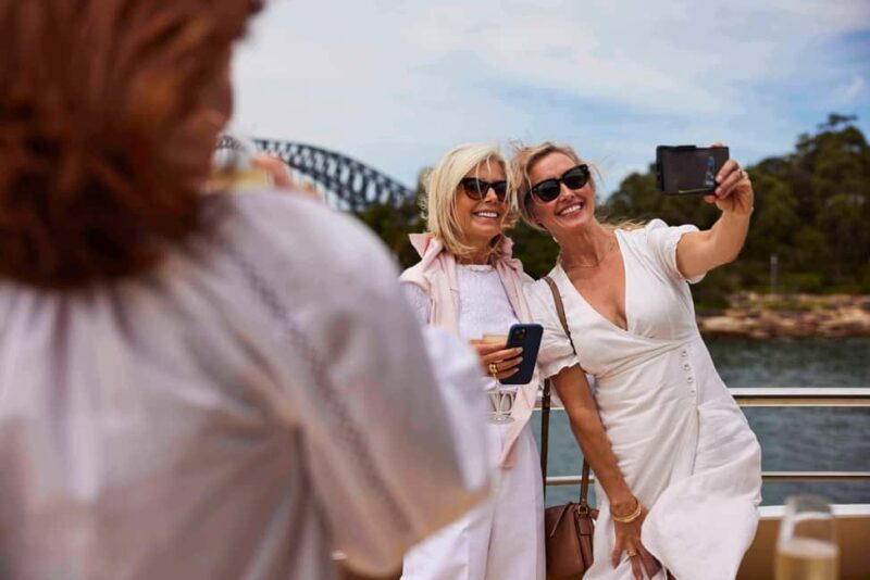Sydney Harbour Experience 90-minute Sightseeing Cruise - Exploring the Experience in Detail