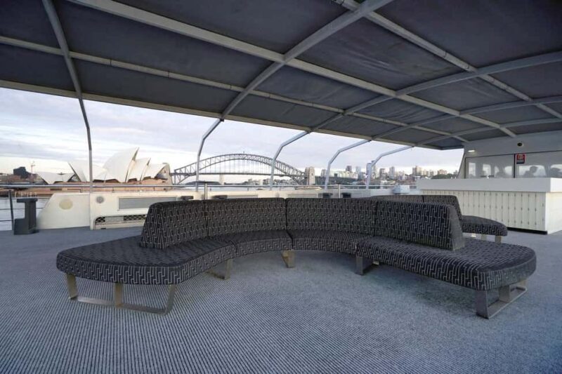 Sydney Harbour: Glass Boat Lunch Cruise - A Closer Look at the Sydney Harbour Glass Boat Lunch Cruise