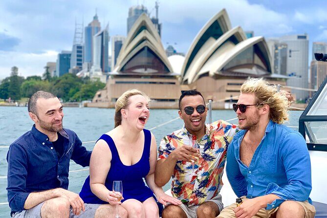 Sydney Harbour Highlights & Aussie Bites Catamaran Cruise - Sydney Harbour Highlights & Aussie Bites Catamaran Cruise: A Detailed Review
