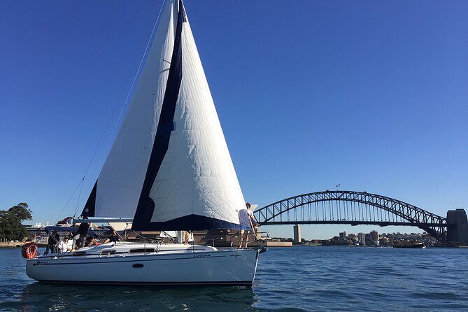 Sydney Harbour Tall Ship Whale & Sail - Whale Watching Cruise - Lunch and Amenities: What’s on the Menu