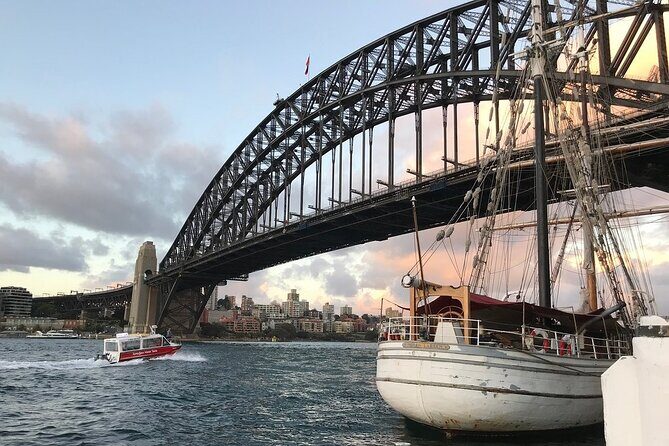 Sydney Photography Course in the Historic Rocks Area - Who Should Sign Up?