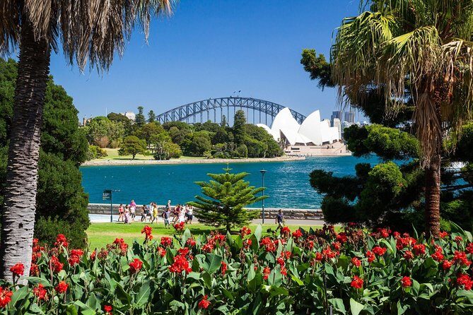 Sydney Private Day Tours | See Sydney in Style | 8 Hour Luxury Private Tour - Experience Sydney in Style: An In-Depth Look at the 8-Hour Private Tour
